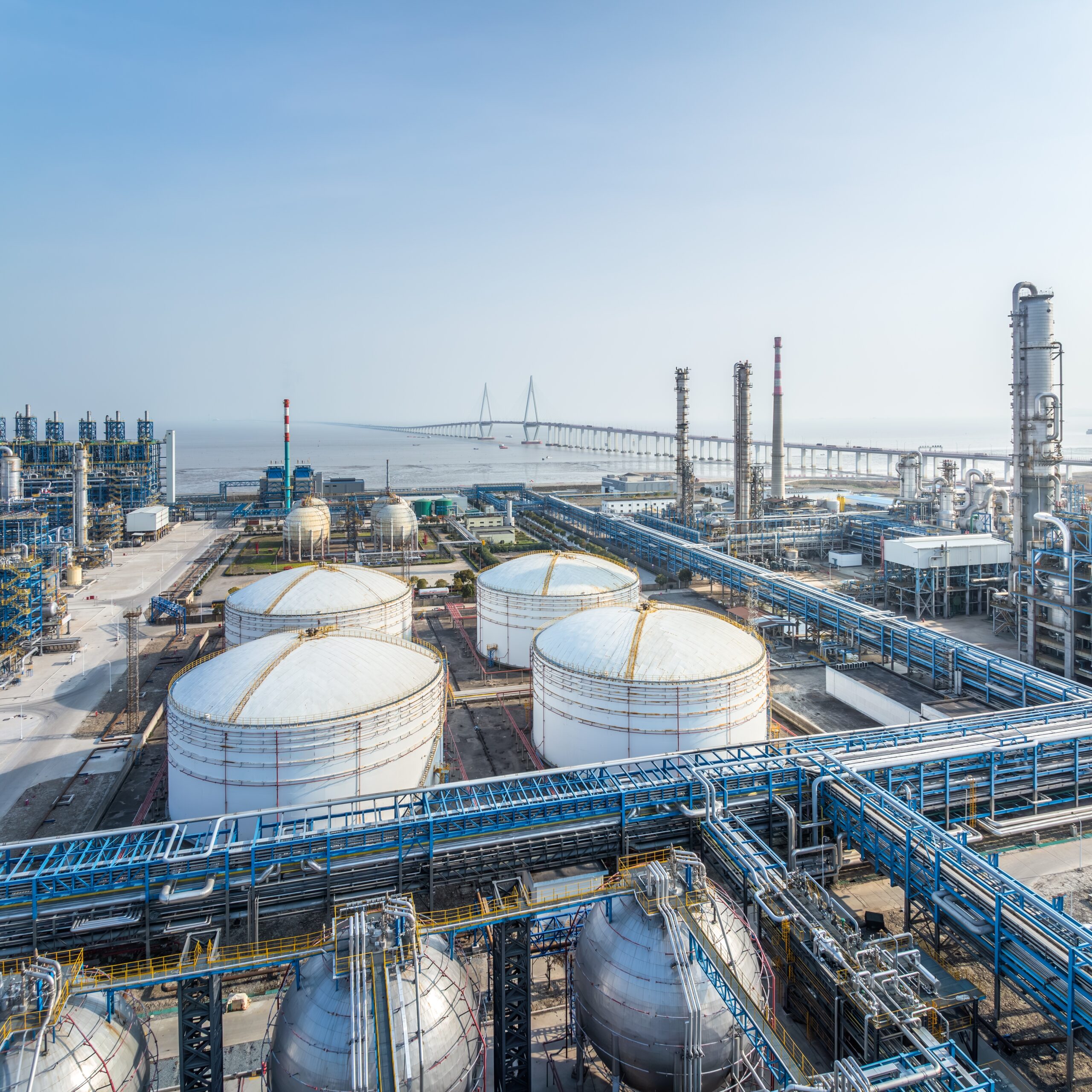 refinery image